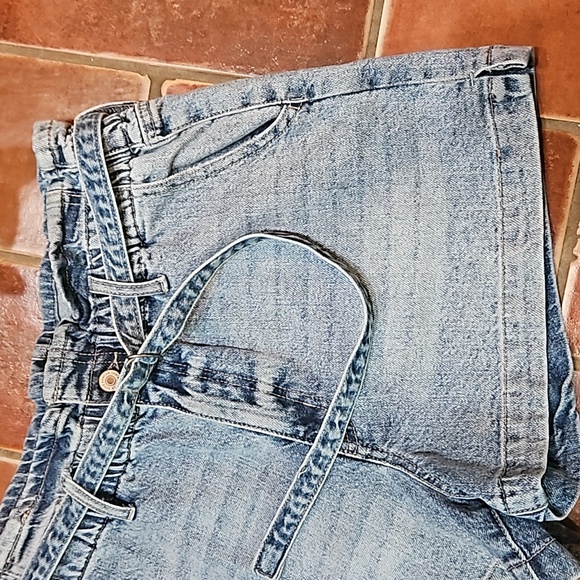 Kancan 90s High Rise Belted Denim Shorts - Picture 3 of 10